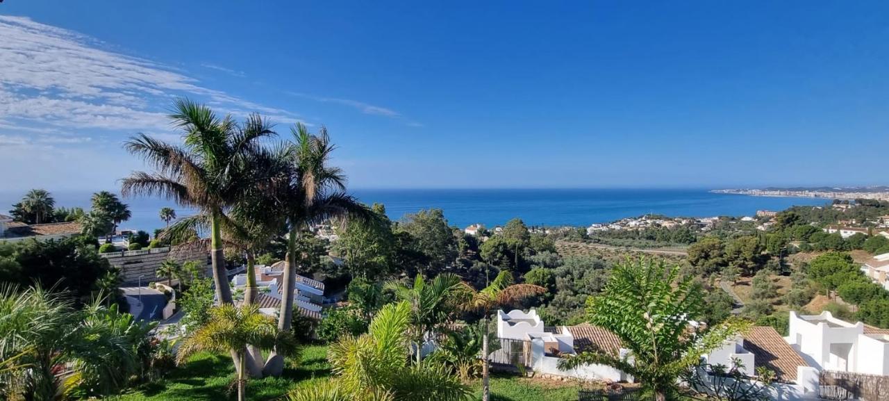 Bed & Breakfast In Villa Eden Palm Benalmádena Exterior foto